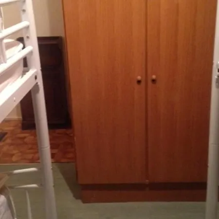 Appartement Au Coeur De Super Besse, Acces Direct Aux Pistes Et Commerces - Fr-1-814-51 *